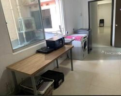 Geylang Road (D14), Shop House #465099081